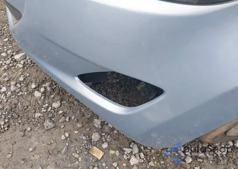 2011 Hyundai Elantra Gls (Ulsan Plant) z USA, uszkodzony, nr VIN KMHDH4AE0BU114549